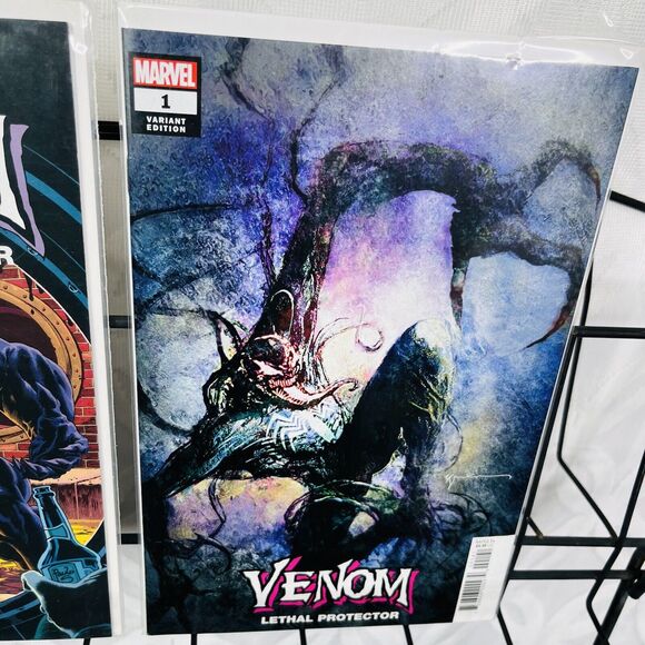 Venom Lethal Protector 1 & Sienkiewicz, Francesco Manna Variants Lot Marvel 2022 - Picture 4 of 4
